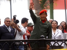 Venezuela celebra bicentenario de la izada del tricolor de Miranda