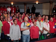 Candidatos comprometidos con la Revolución