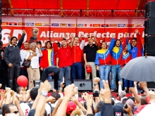Candidatos de Aragua se inscriben ante el CNE
