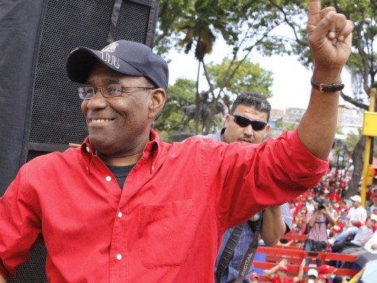 Aristóbulo Istúriz en la Gran Marcha por la Soberanía