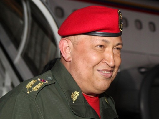 Hugo Chávez arribó a Venezuela la madrugada de este domingo