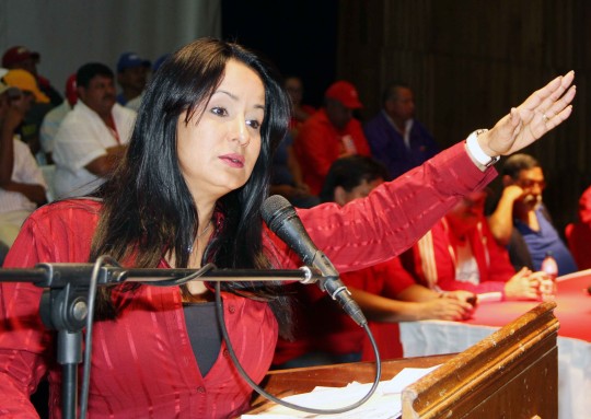 La candidata socialista a la reelección a gobernadora, Stella Lugo, enunció algunas metas para su segundo plan de gestión.