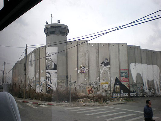 Muro en los territorios ocupados por Israel a Palestina