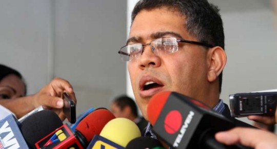 Elías Jaua