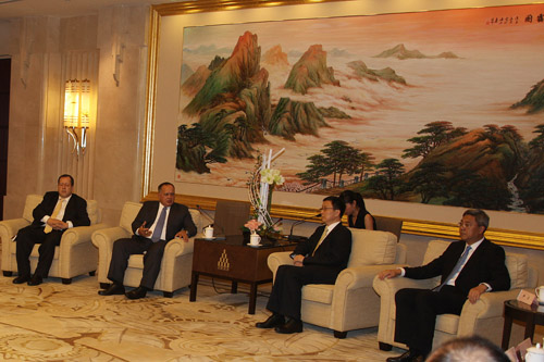 Diosdado Cabello en Shanghai