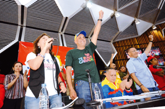 Jacqueline Faria y Jorge Rodríguez con UBCH