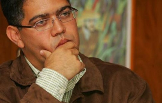 Elías Jaua
