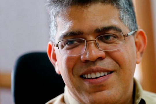 Elías Jaua