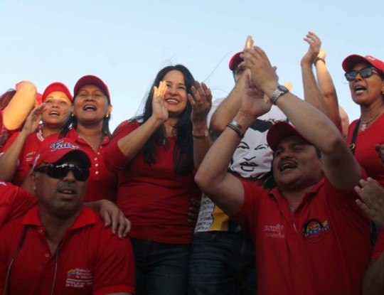 Acto antiimperialista en los médanos