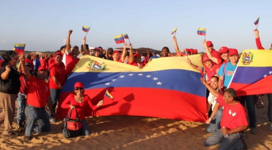 Acto antiimperialista en los médanos