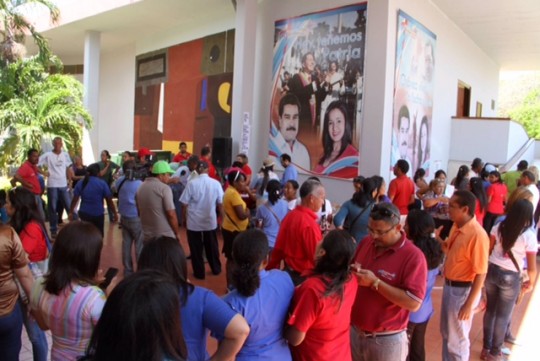 Recolección firmas en Gobernación