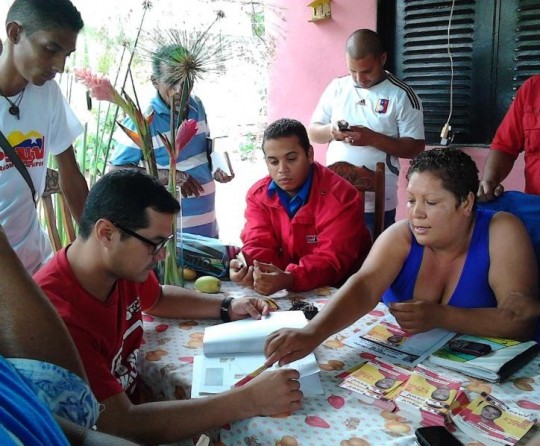 Precandidato de Carabobo Rodolfo Crespo