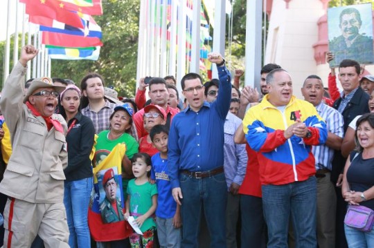 Homenaje a Chávez