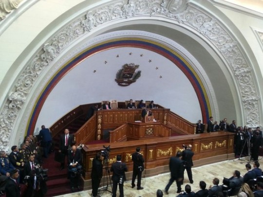 Maduro-Asamblea