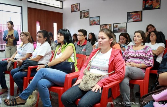 Unamujer