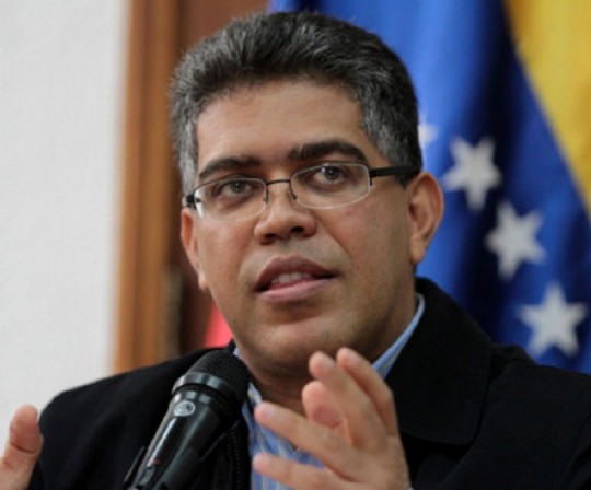 Elías Jaua
