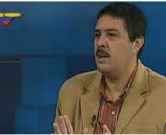 Ramón Lobo