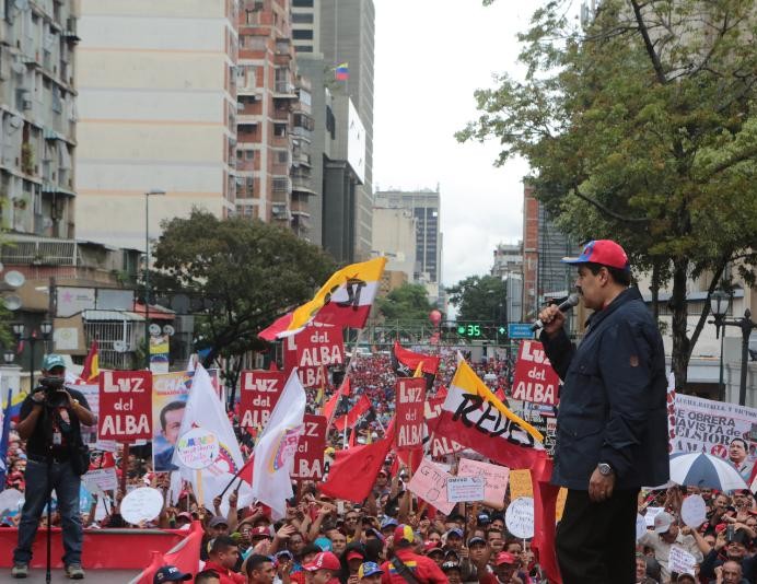 Presidente Maduro llama al pueblo a consolidar bases sólidas de paz ...