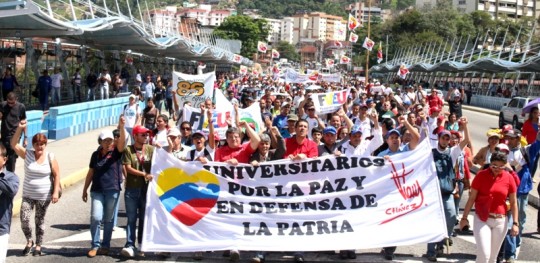 Universitarios por la Paz2