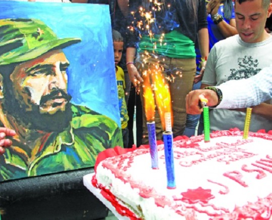 Cumpleaños-Fidel-en-Caracas