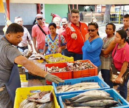 Feria socialista del pescado