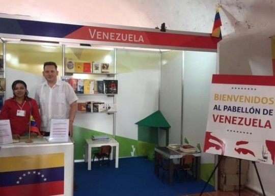 Foto: Con el Mazo Dando