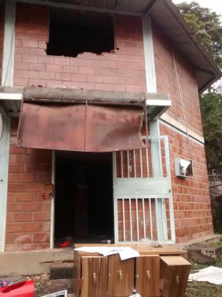 Así quedó el ambulatorio de Barrio Adentro luego del paso terrorista y fascistas promovido y financiado por la derecha venezolana 