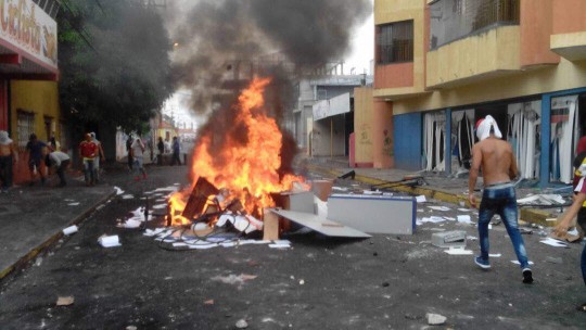 Actos vandálicos se suscitaron en en las oficinas de HidroPortuguesa, Guanare.