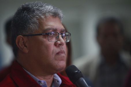 Elías Jaua