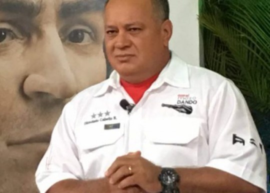 Foto: Con el Mazo Dando 