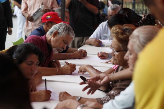 Firmas por la Constituyente1