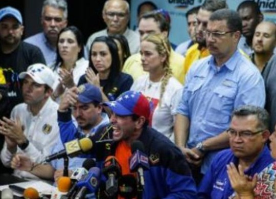 Dirigentes opositores