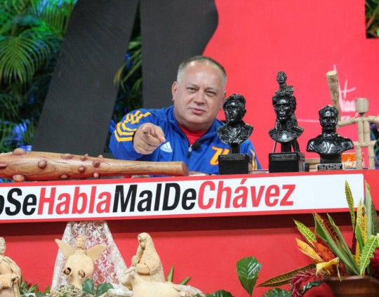 Foto: Con el Mazo Dando