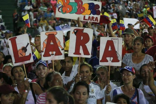 Lara2