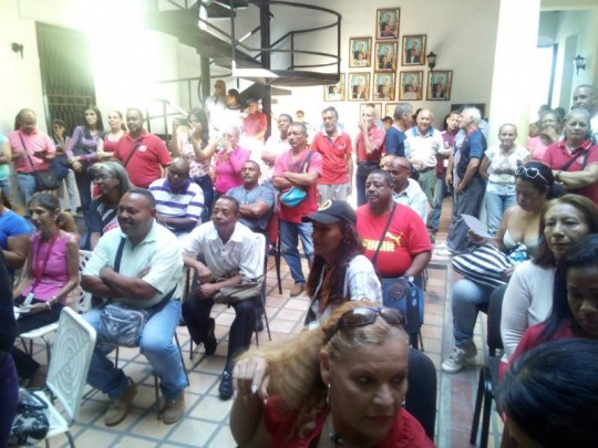 Encuentro con trabajadores