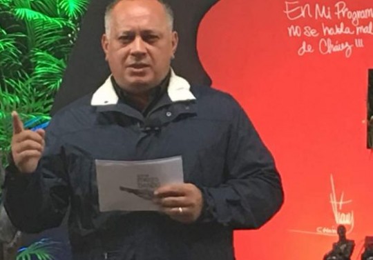 Foto: Con el Mazo Dando