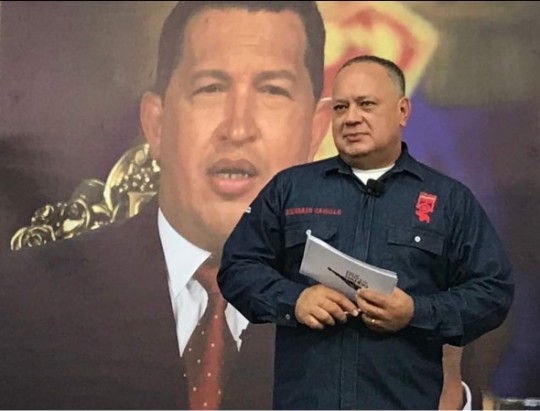 Foto: Con el Mazo Dando