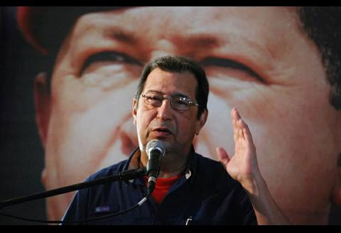 Adán Chávez
