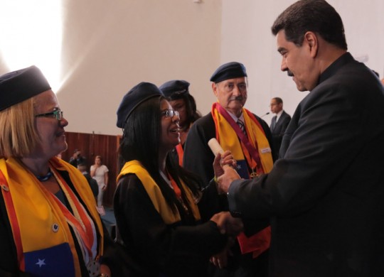Maduro Misión Sucre 2