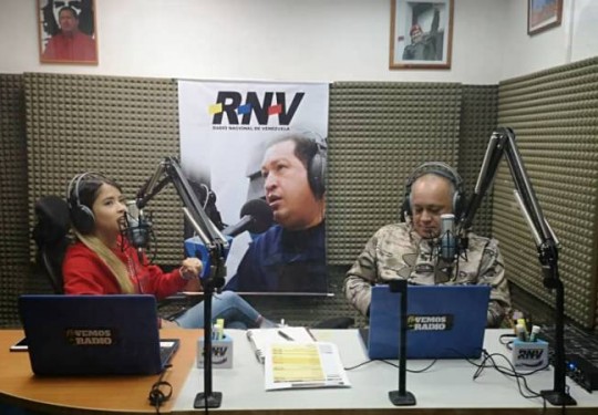 Foto: Con el Mazo Dando