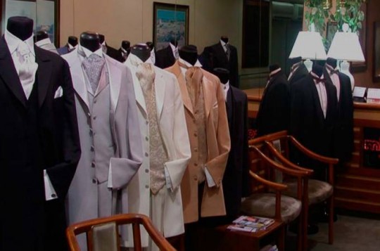 traje