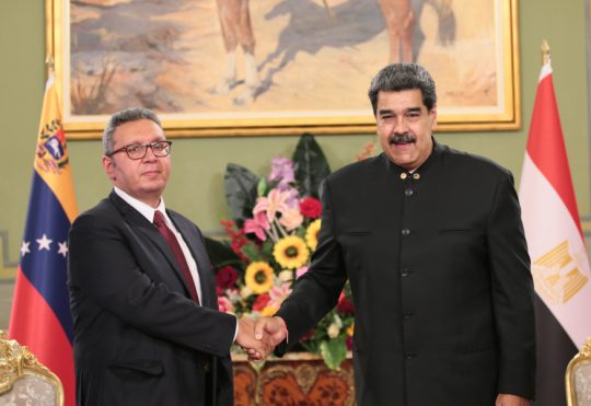 Presidente Maduro recibe cartas credenciales del Embajador de Egipto | PSUV